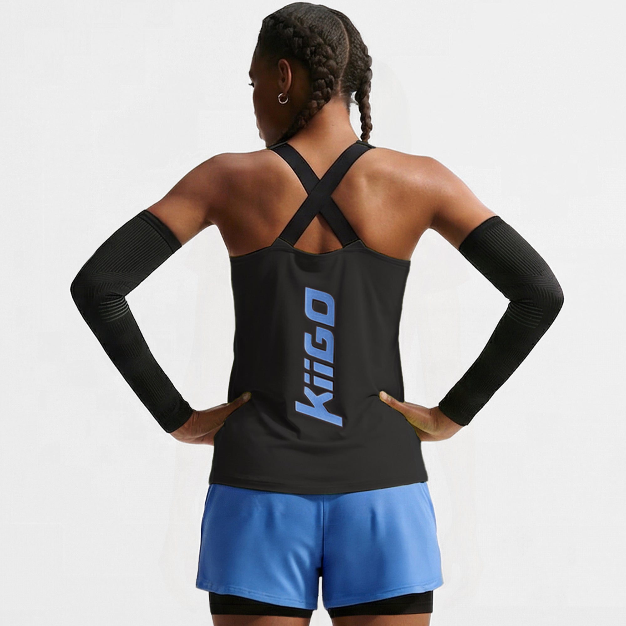 Damen Sport Tanktop Schwarz mit Kreuzträgern – Rückseite getragen